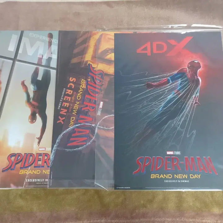 [BUNJANG] Spider-Man: No Way Home Movie Merchandise Bundle (Original Ticket, Art Card, TTT, Poster) / 스파이더맨 브랜드 뉴 데이 영화 관람 특전 (오리지널티켓, 아트카드, ttt, 포스터 등)