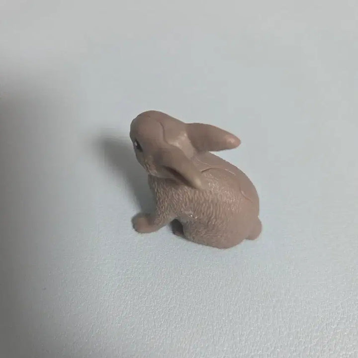 [BUNJANG] Kinder Joy Animal Figure Rabbit / 킨더조이 동물 피규어 토끼