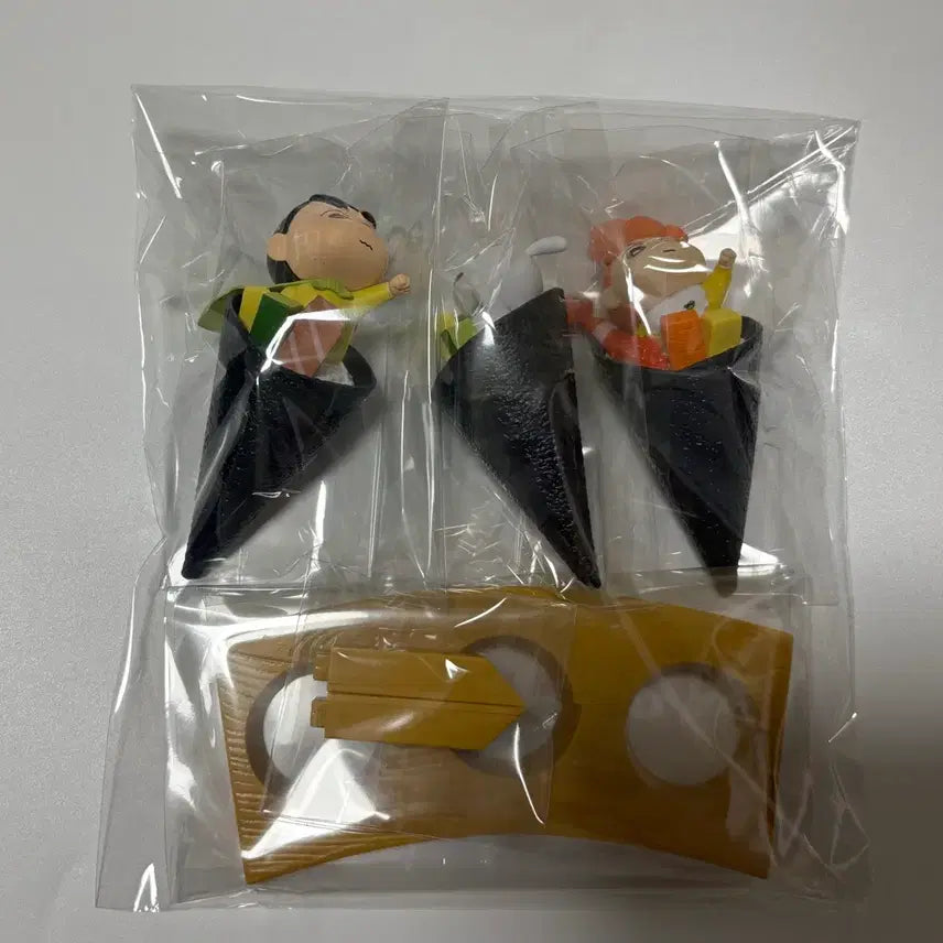 [BUNJANG] CGV Crayon Shin-chan Handmade Gimbap Sushi Figure / CGV 짱구 수제김밥 초밥 피규어
