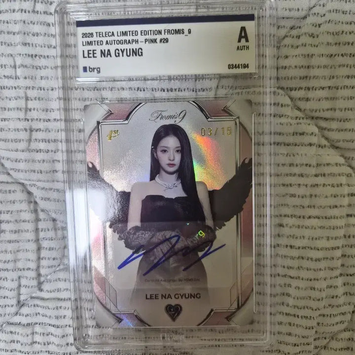 [BUNJANG] fromis_9 Lee Nagyung Signed Postcard / 프로미스나인 이나경 테레카 핑크 15한정 오토카드