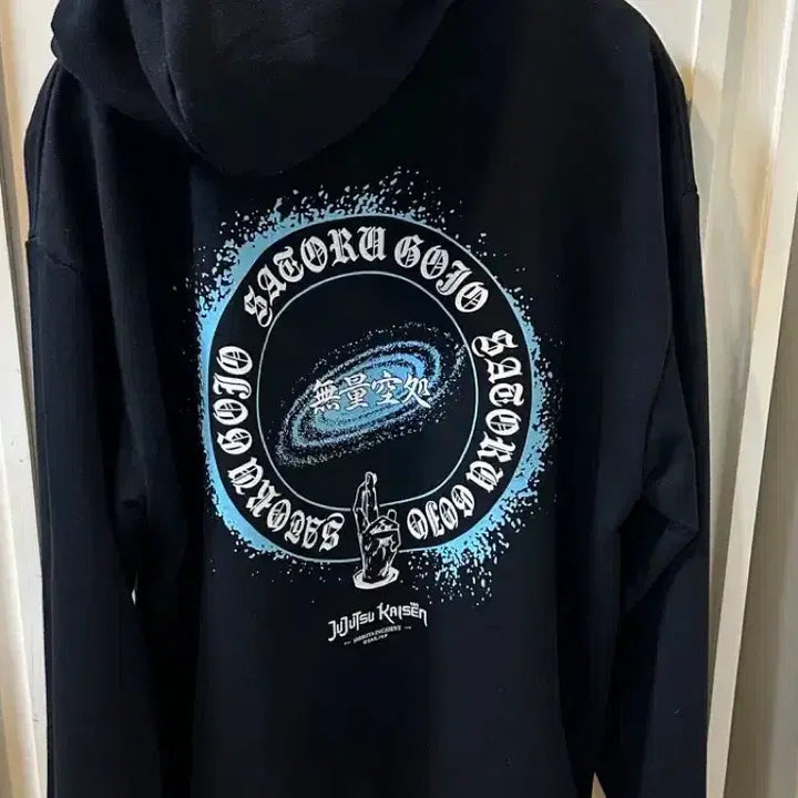 [BUNJANG] Jujutsu Kaisen x SPAO Gojo Satoru Collaboration Hoodie (Size M) / 희소성) 주술회전 스파오 공식콜라보 고죠 사토루 후드티 M