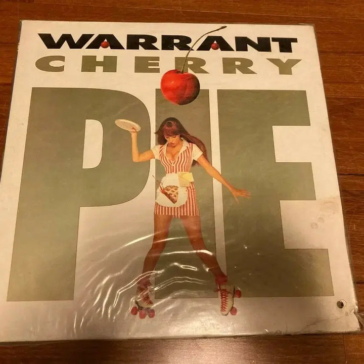 [BUNJANG] Warrant Cherry Pie LP Vinyl / 워런트 - 체리파이 LP 팝니다.