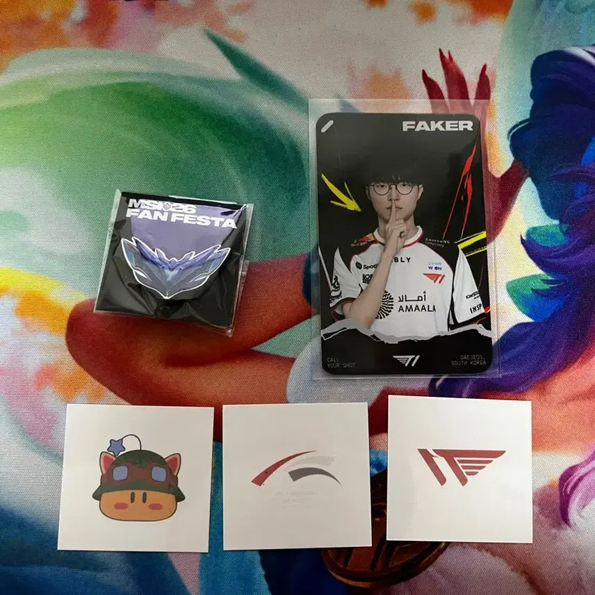 [BUNJANG] Faker Photocard &amp; Daejeon Fan Festa Badge Set / 페이커 포카 및 대전 팬페스타 굿즈