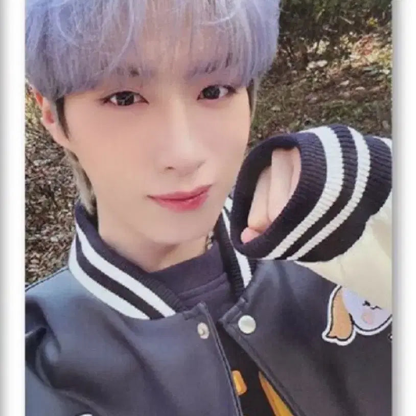 [BUNJANG] ONEUS Zion Fancon Between the Earth and the Moon Pt.2 Special Photocard / 원어스(ONEUS) 팬콘 지구와 달 사이 pt.2 시온 특전 포카