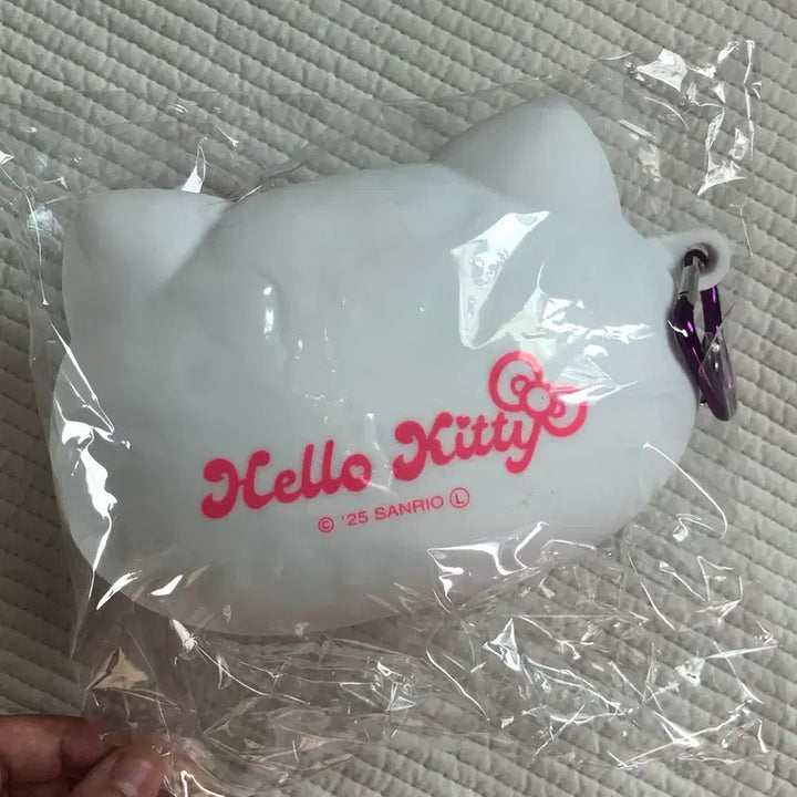 [BUNJANG] Sanrio Hello Kitty Silicone Case Keyring / 택포) 산리오 헬로키티 실리콘 케이스 키링