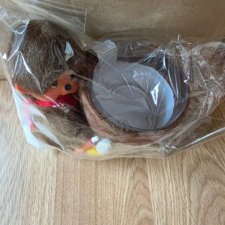 [BUNJANG] Monchhichi Banana Holder Car Accessory / 몬치치(Monchhichi) 브랜드의 차량용 홀더