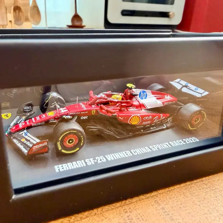 [BUNJANG] Looksmart 1:64 SF-25 Lewis Hamilton China Sprint Race Winner 2025 / looksmart 룩스마트 1:64 SF-25 루이스해밀턴