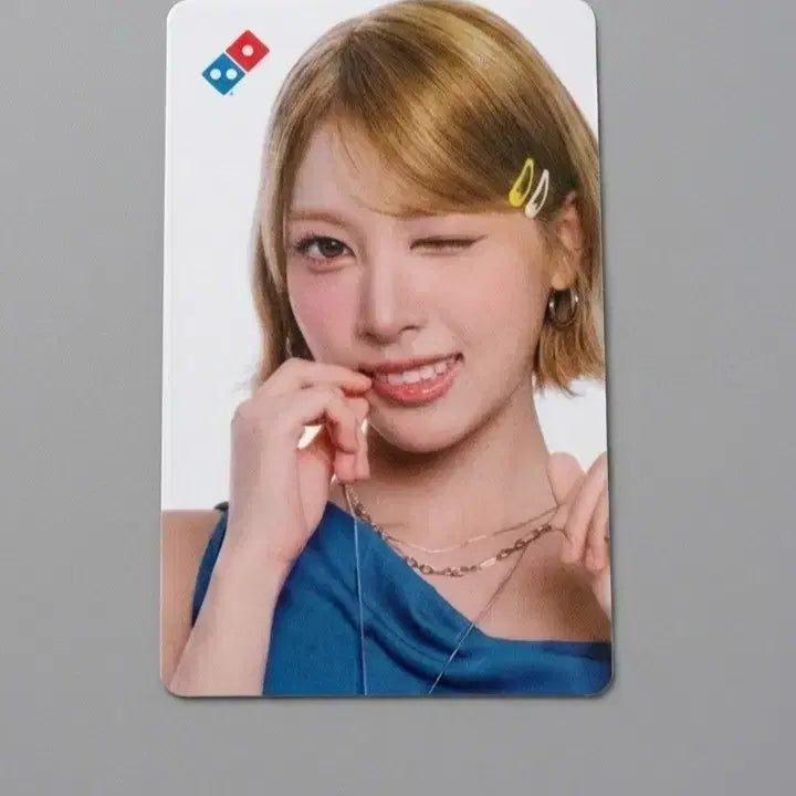 [BUNJANG] RESCENE Mei Domino Pizza Photocard / 리센느 도미노피자 메이 포토카드