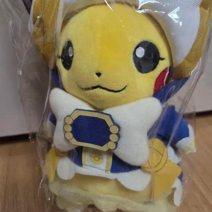 [BUNJANG] Pokemon Madam Pikachu Plush / 포켓몬 마담 피카츄 인형