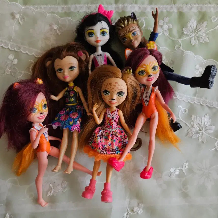 [BUNJANG] Enchantimals Vintage Doll Set (6 Pieces) by Mattel / 빈티지 인첸티멀 인형(6개세트)/마텔인형