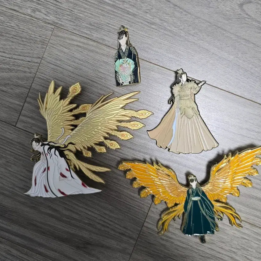 [BUNJANG] Glass Beauty Lives Usbong Seongji Badge Set / 유리미인살 우사봉 성의 뱃지 중드