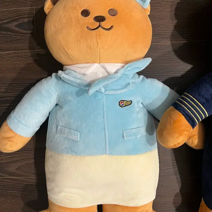 [BUNJANG] Korean Air x WiggleWiggle Flight Attendant &amp; Pilot Bear Set / 대한항공 x 위글위글 콜라보 승무원 파일럿 곰돌이 세트