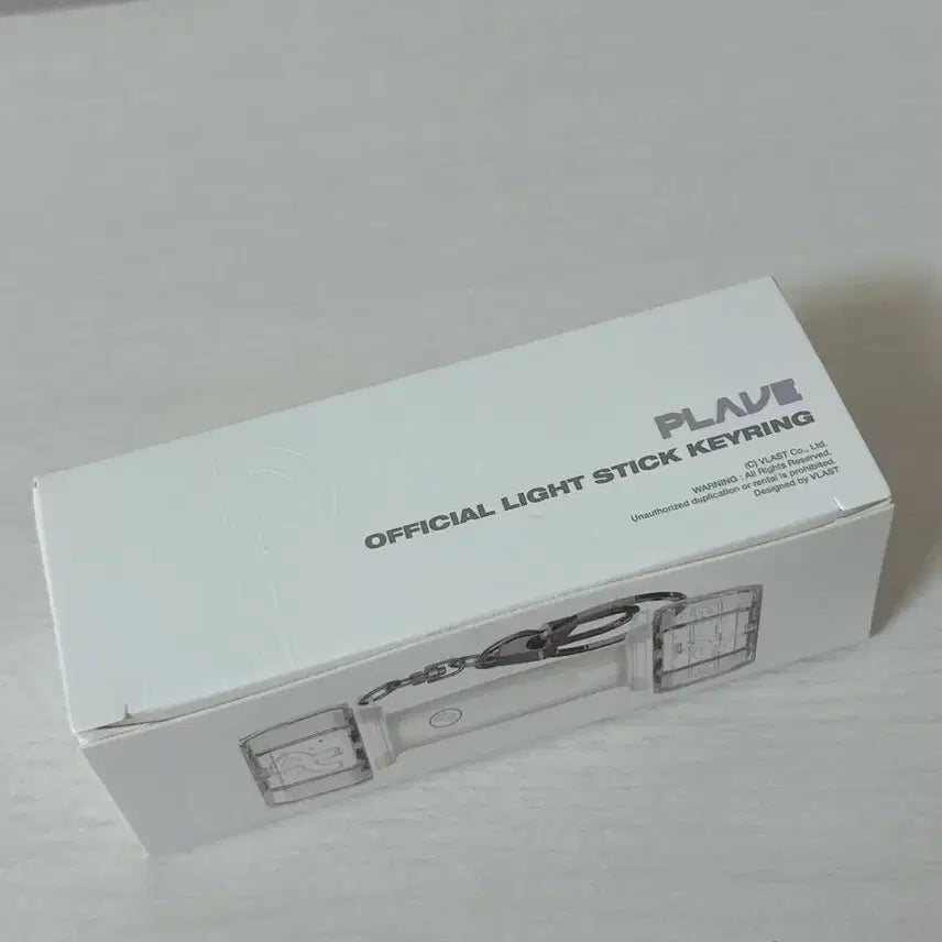 [BUNJANG] PLAVE Official Lightstick Keychain (Sealed) / 플레이브 응원봉 키링
