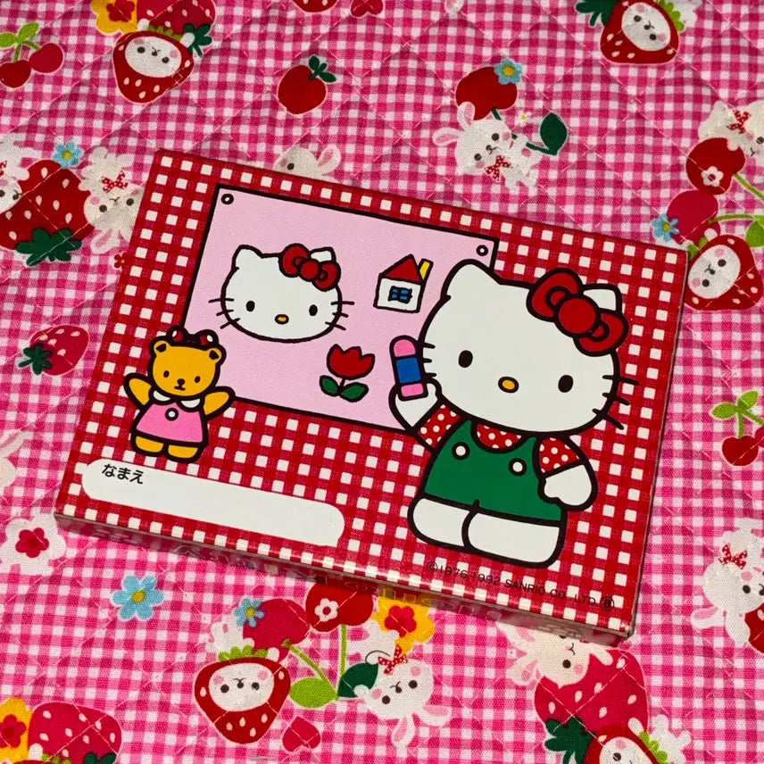 [BUNJANG] 1992 Sanrio Hello Kitty 12-Color Crayon Set / 1992년 고전 키티 12색 크레용 크레파스 고전문구 산리오