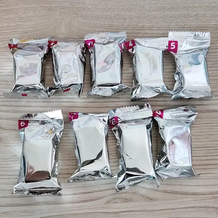 [BUNJANG] Chiikawa Chocolate Box Full Set (9 Types) / 치이카와 초코박스 9종 풀세트