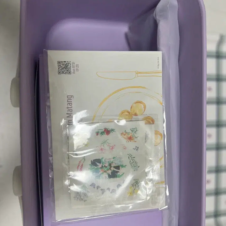 [BUNJANG] BTS Membership Hat Keychain Photocard Bundle Set / BTS merch box 
