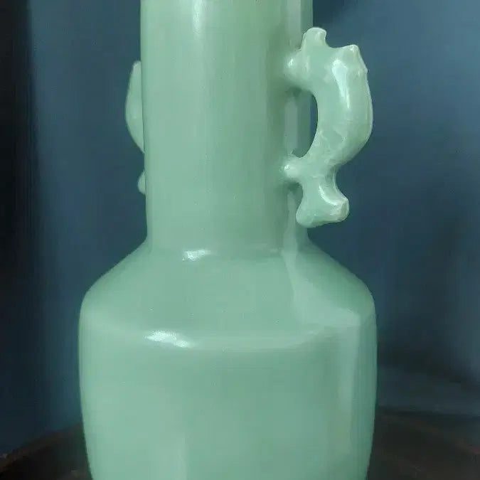 [BUNJANG] Yongcheon Yo Blue Glazed Vase / 용천요 양이병