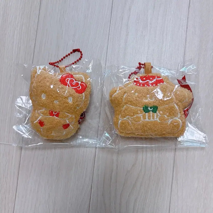 [BUNJANG] Sanrio Sweet Holiday Cookie Bag Charm Bundle Set / 산리오 성수 팝업 스위트 홀리데이 쿠키 봉제 가방걸이 헬로키티 폼폼푸린 일괄