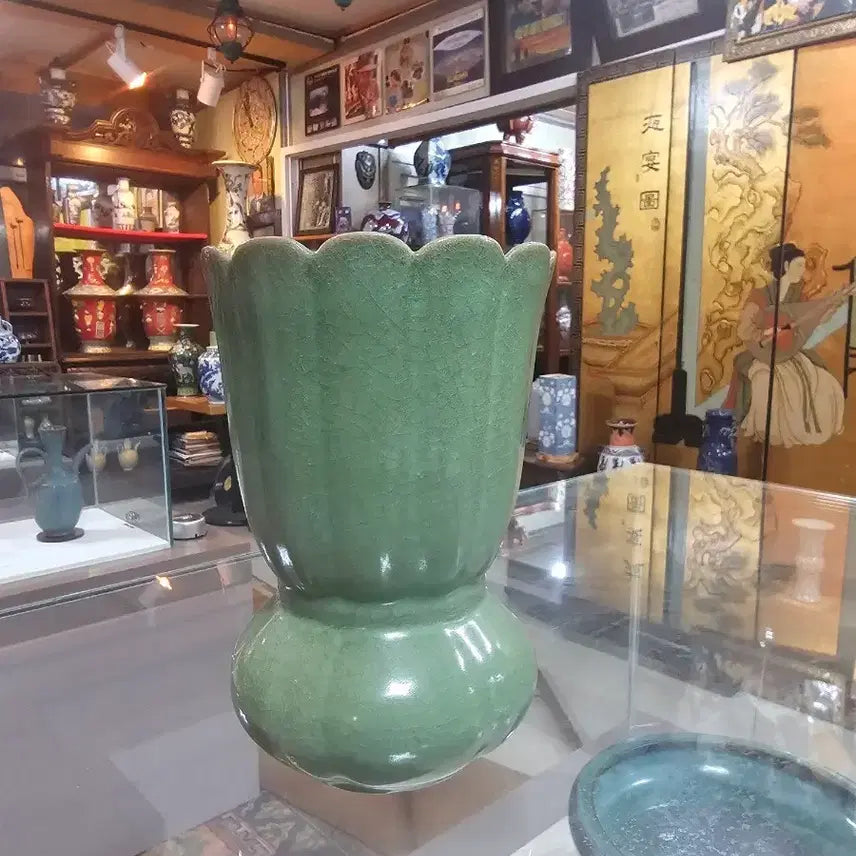[BUNJANG] Song Yongcheon Yo Celadon Flower-Shaped Vase / 명품도자기/송 용천요화형화병
