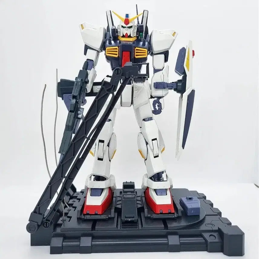 [BUNJANG] Bandai MG Gundam Mark II (AEUG) Unassembled Model Kit / 반다이 MG 건담 마크2 에우고 가조립