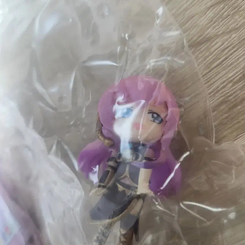 [BUNJANG] Vocaloid Megurine Luka Windowrement Figure / 보컬로이드 메구리네 루카 윈도우 리멘트 판매