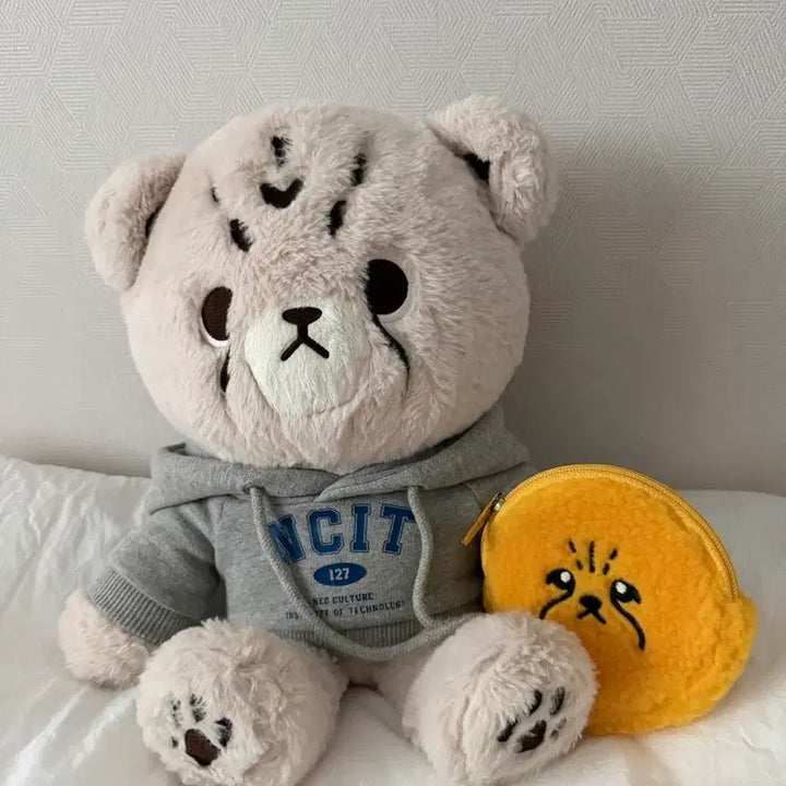 [BUNJANG] Cheetari Doll with Outfit and Pouch / 치타리 인형+옷 포함, 파우치 포함