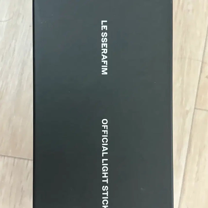 [BUNJANG] LE SSERAFIM Official Light Stick / 르세라핌 응원봉 판매합니다