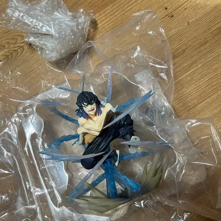 [BUNJANG] Aniplex+ Kimetsu no Yaiba Inosuke Hashibira Figure / 아츠제로 이노스케 피규어