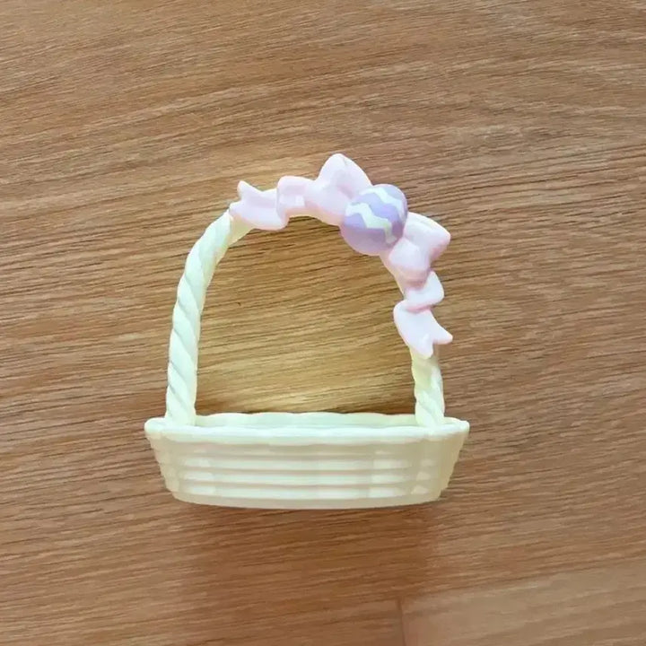 [BUNJANG] Sylvanian Families Baby Cradle Basket Accessory / 실바니안패밀리 아기요람 요람바구니 실바니안 소품 가구 실바니안 하우스 쿠지 블라인드백