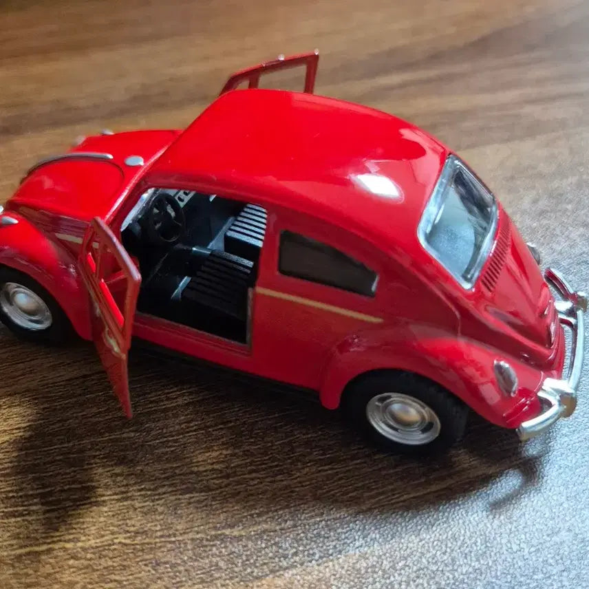 [BUNJANG] Volkswagen Beetle Red Diecast Model / 폭스바겐 비틀 빨간색 다이캐스트 모형