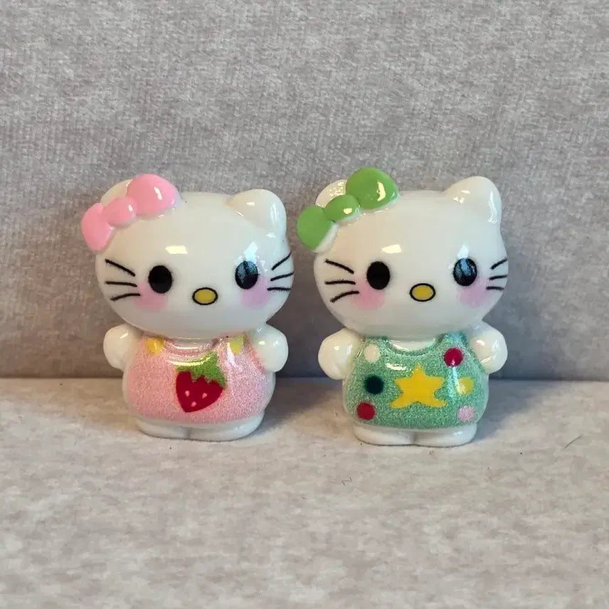 [BUNJANG] Hello Kitty Fruit Figure Keychain (Tanning Kitty) / 몽땅다 새상품) 헬로키티 피규어 과일 키링 인형 태닝키티 산리오 쿠로미 마이멜로디
