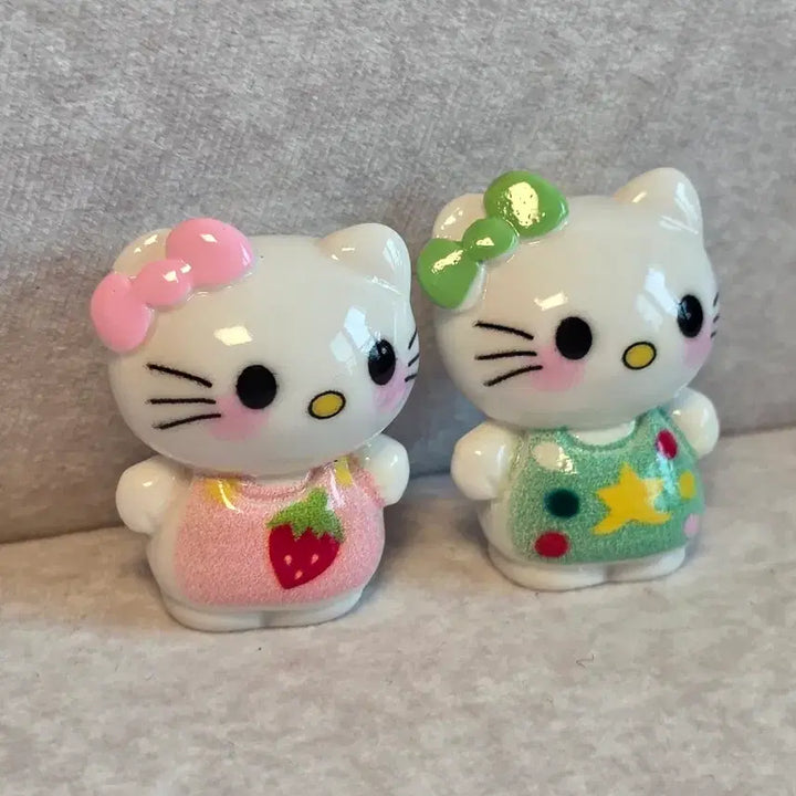[BUNJANG] Hello Kitty Fruit Figure Keychain (Tanning Kitty) / 몽땅다 새상품) 헬로키티 피규어 과일 키링 인형 태닝키티 산리오 쿠로미 마이멜로디