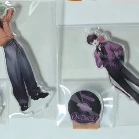 [BUNJANG] Nijisanji Mecha Tsue Acrylic Standee Rito Usami &amp; Ittesu Saiki / 니지산지 메챠츠에 앨범 아크릴 스탠드 우사미 리토 사이키 잇테츠 오리엔스