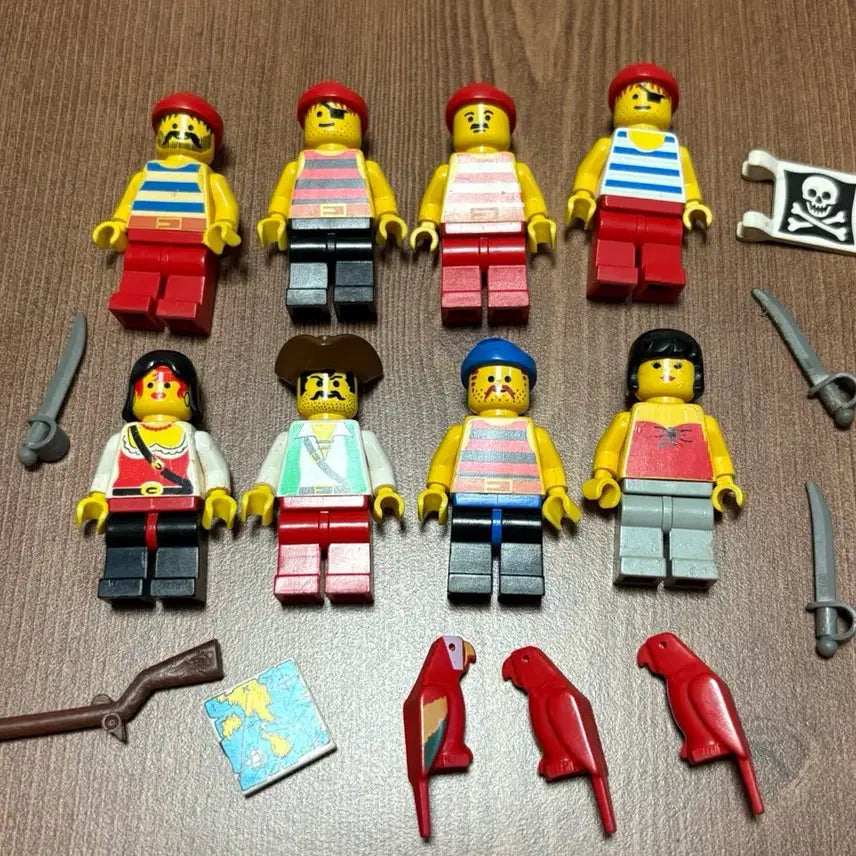 [BUNJANG] LEGO Pirates Pirate Minifigure / 올드레고 해적단 해적 피규어
