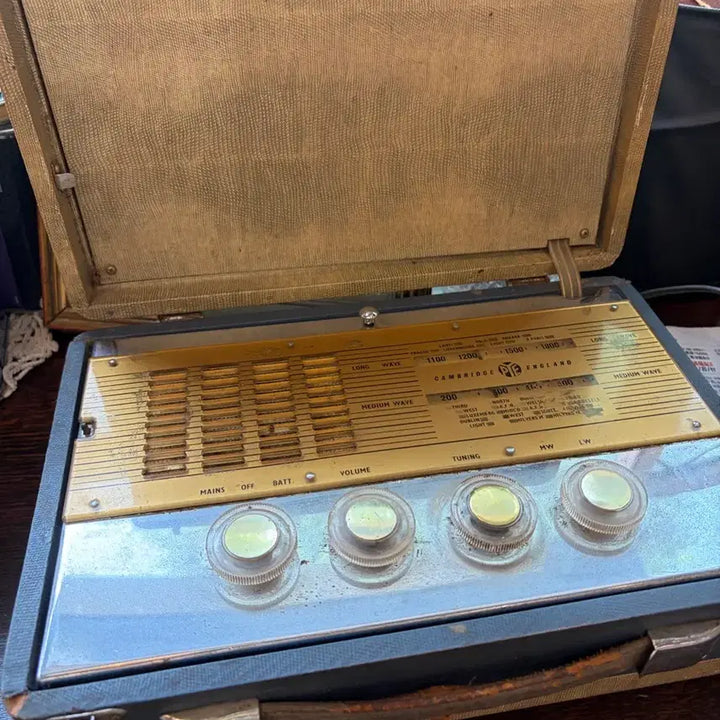 [BUNJANG] Antique British Vacuum Tube Radio Portable Case / 영국 앤틱 진공관 라디오 가방 휴대용