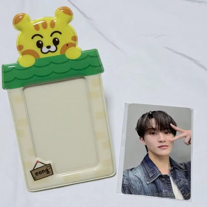 [BUNJANG] NCT DREAM Dreamies PVC Photocard Holder Stand Mark / 엔시티드림 드리미즈 PVC 포토 카드 홀더 스탠드 마크