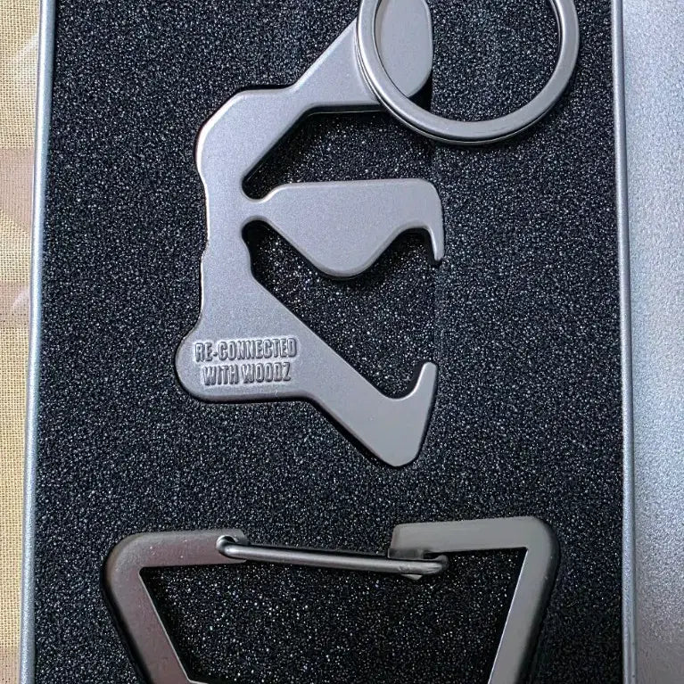 [BUNJANG] WOODZ Keyring / WOODZ 키링