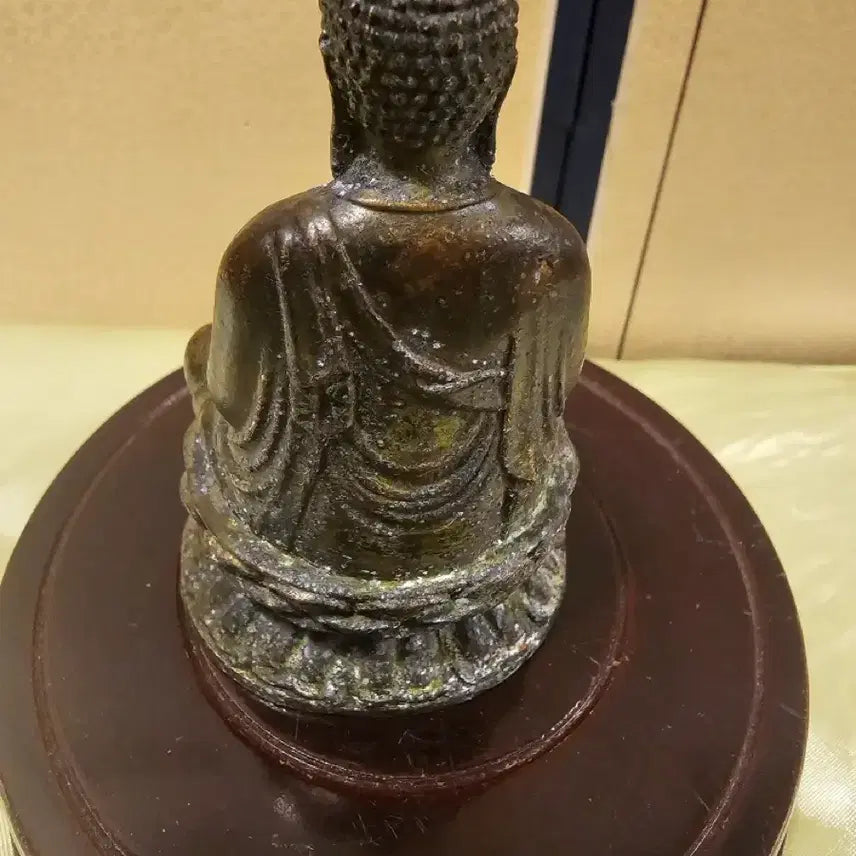 [BUNJANG] Gilt Bronze Seated Amida Buddha / 금동 아미타여래 좌상.