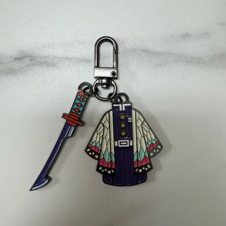 [BUNJANG] Demon Slayer Shinobu Costume &amp; Nichirin Blade Keychain / 귀멸의 칼날 팝업 시노부 코스튬&amp;일륜도 키링