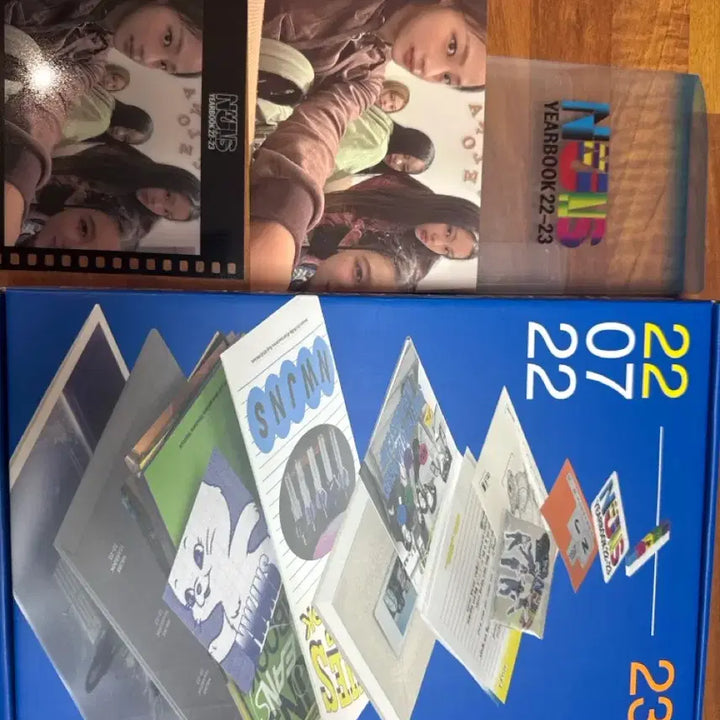 [BUNJANG] NewJeans Yearbook 2022-23 Limited Photocard Set / 뉴진스 이어북 2022-23