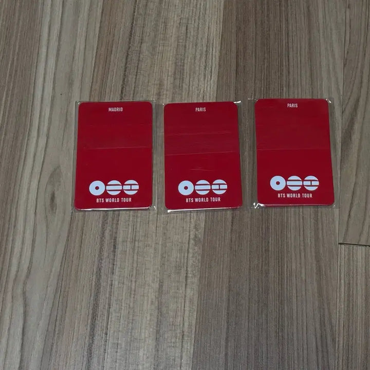 [BUNJANG] BTS World Tour Spain France Madrid Paris Photocard Bundle Set Sealed / [일괄]방탄소년단 BTS WORLD TOUR  스페인 프랑스 Madrid PARIS 포카 미개봉