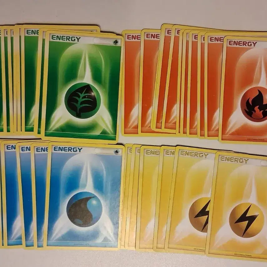 [BUNJANG] Pokemon Card DP 2010 Energy Cards Bundle (31 pcs) / 포켓몬 카드 DP 2010년 에너지 카드 총31장 풀 에너지 물 에너지 불 에너지 번개 에너지
