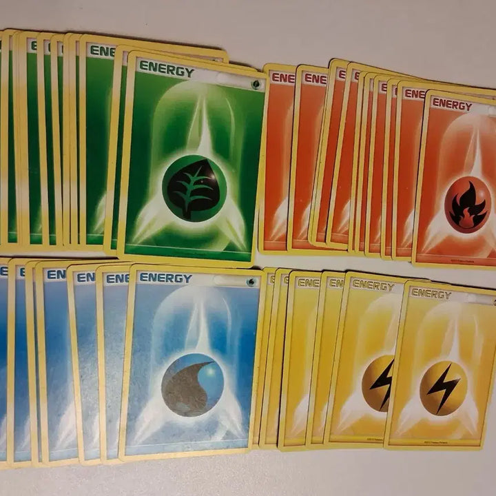 [BUNJANG] Pokemon Card DP 2010 Energy Cards Bundle (31 pcs) / 포켓몬 카드 DP 2010년 에너지 카드 총31장 풀 에너지 물 에너지 불 에너지 번개 에너지