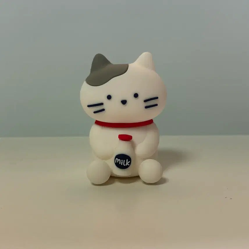 [BUNJANG] Butter Shop Milk Cat Mini Figure / 버터샵 고양이 밀크캣 미니 피규어