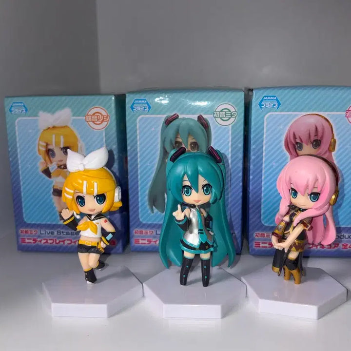 [BUNJANG] Sega Classic Hatsune Miku Kagamine Rin Megurine Luka Mini Figures Bundle Set / (일괄)세가 피규어 하츠네 미쿠 카가미네 린 메구리네 루카프디바고전넨도푸치