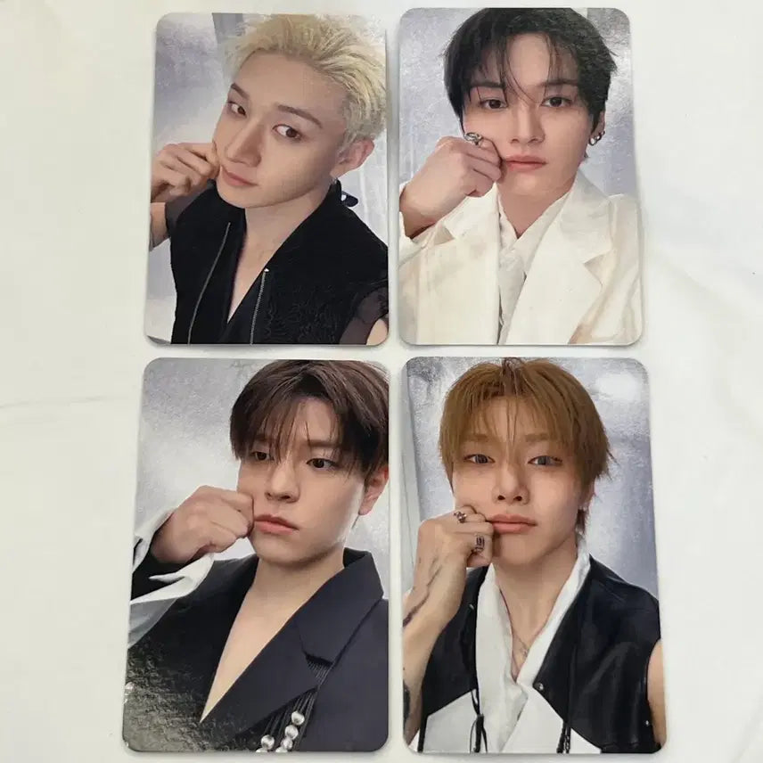[BUNJANG] Stray Kids OT4 Set Photocard Bundle | Bang Chan, Lee Know, Seungmin, I.N | RUN IT Online MD POB / 스키즈 포카 OT4 세트 | 볼꼬집 | 방찬 리노 승민 아이엔 | RUN IT 온라인  MD 특전