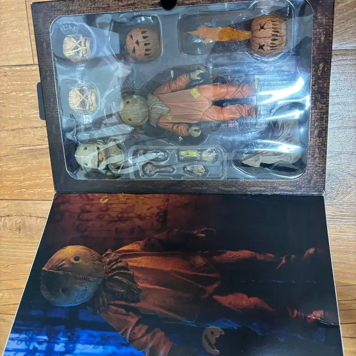 [BUNJANG] NECA Trick R Treat Sam Ultimate Action Figure / NECA Trick R Treat 네카 얼티밋 샘 액션 피규어