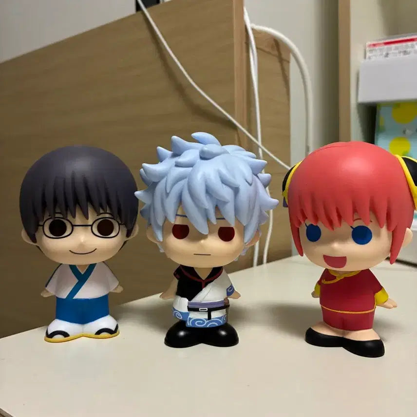 [BUNJANG] Gintama 20th Anniversary Ichiban Kuji D Prize Yorozuya Soft Vinyl Figure Bundle Set with Extras (Stamp, Rubber Stand) / 은혼 20주년 D상 소프비 요로즈야 일괄 + 덤(스탬프, 고무스탠드) 긴토키 카구라 신파치 쿠지 제일복권 피규어