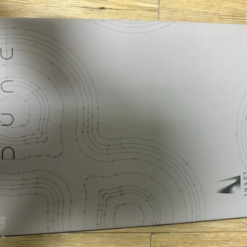 [BUNJANG] Inart Dune Paul Deluxe (Rooted Hair) Chair / 인아트(inart) 듄 폴 디럭스 (식모) 팝니다