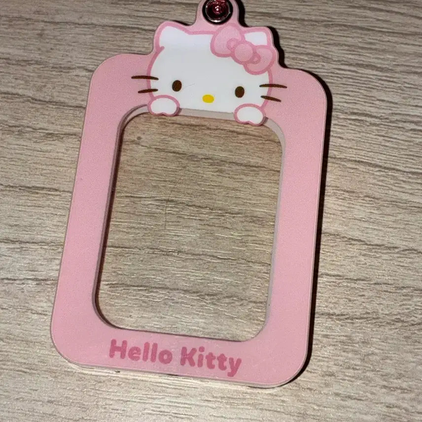 [BUNJANG] Hello Kitty Clear Photo Card Holder Keychain / 키티 증사 홀더(급처)